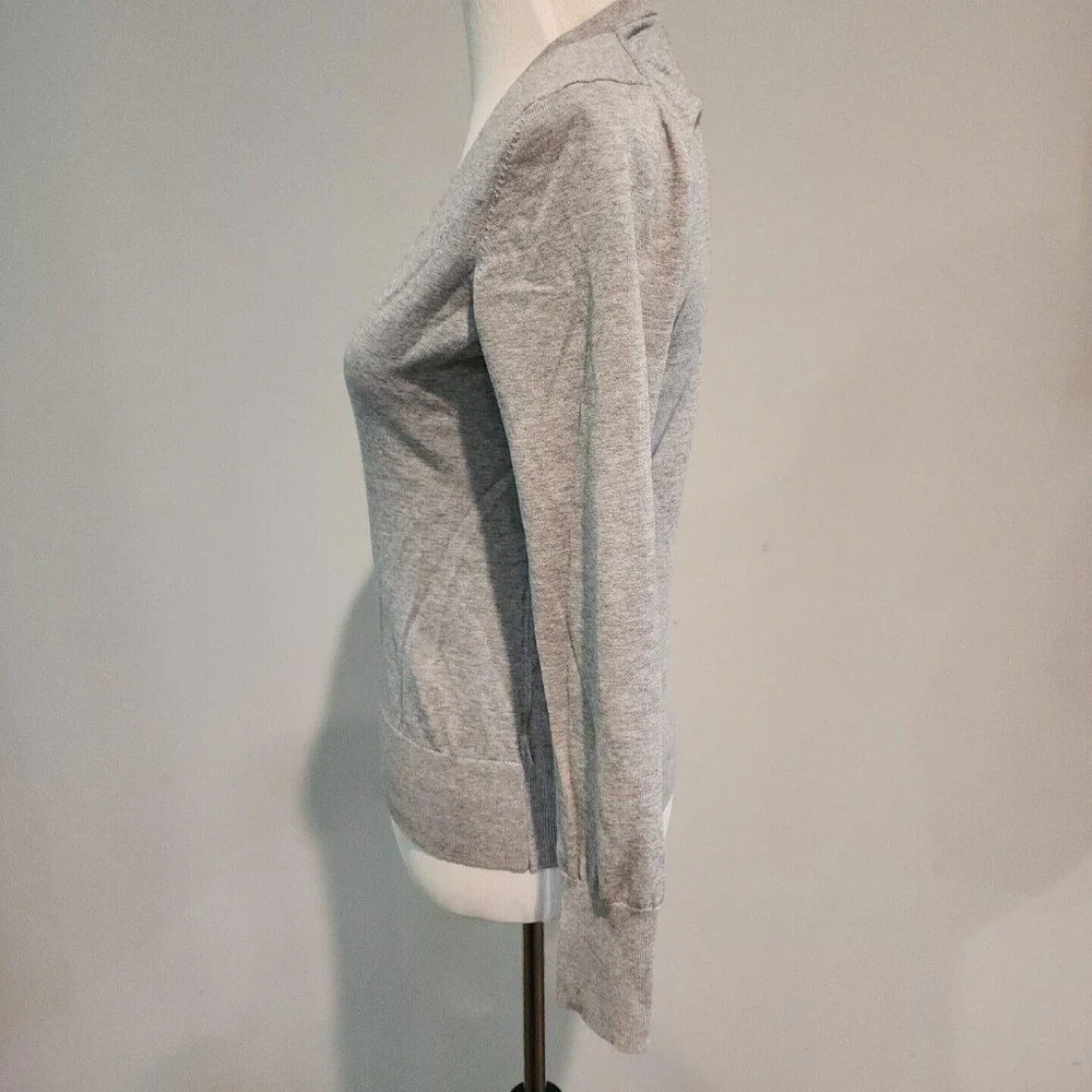 Banana Republic Womens Grau knit Long Sleeve top Size S stretch - Picture 4 of 9
